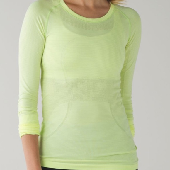 Size 4 Lululemon Swifty Tech Long Sleeve